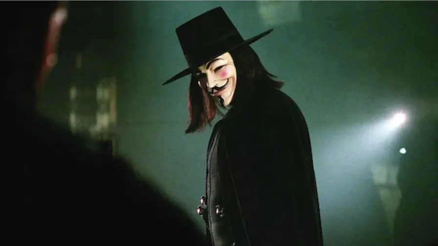 V for Vendetta 20 metų: Guy Fawkes kaukė grįžta į kiną