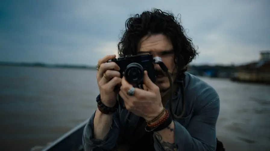 Zack Snyderio filmas 'Paskutinė fotografija' kelia aistras Zack Snyderio filmas 'Paskutinė fotografija' kelia aistras